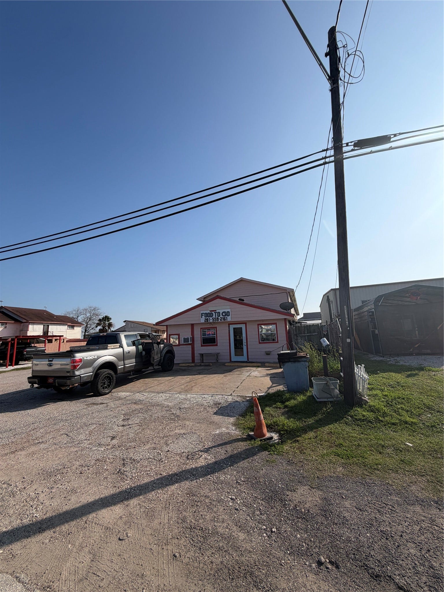 2201 Avenue J, San Leon, TX 77539 2201 Avenue J, San Leon, TX 77539