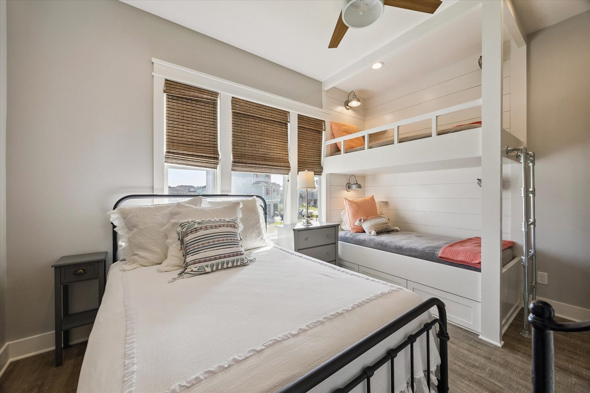 1534 Windsong Way, Tiki Island, TX 77554 1534 Windsong Way, Tiki Island, TX 77554