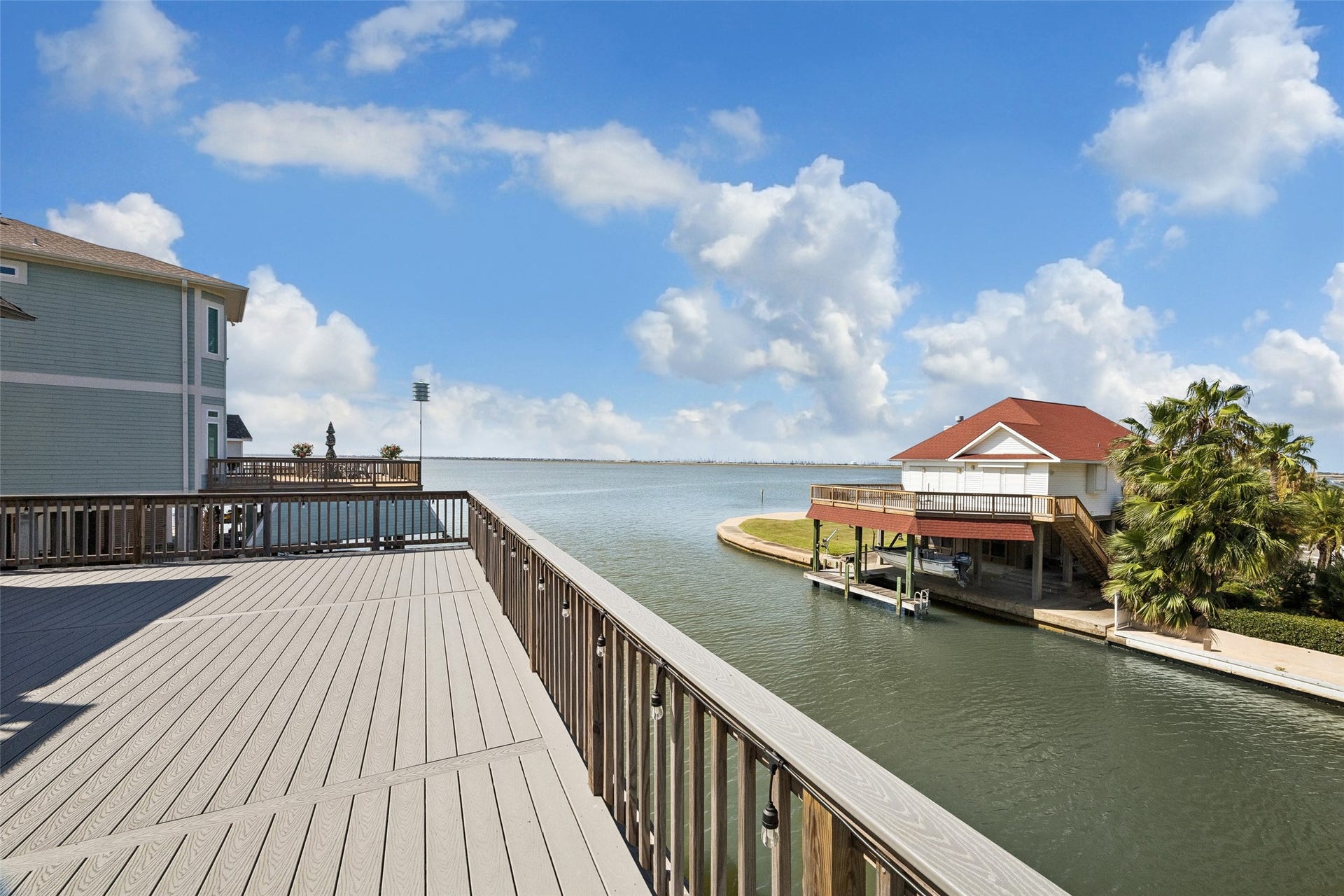 1534 Windsong Way, Tiki Island, TX 77554 1534 Windsong Way, Tiki Island, TX 77554