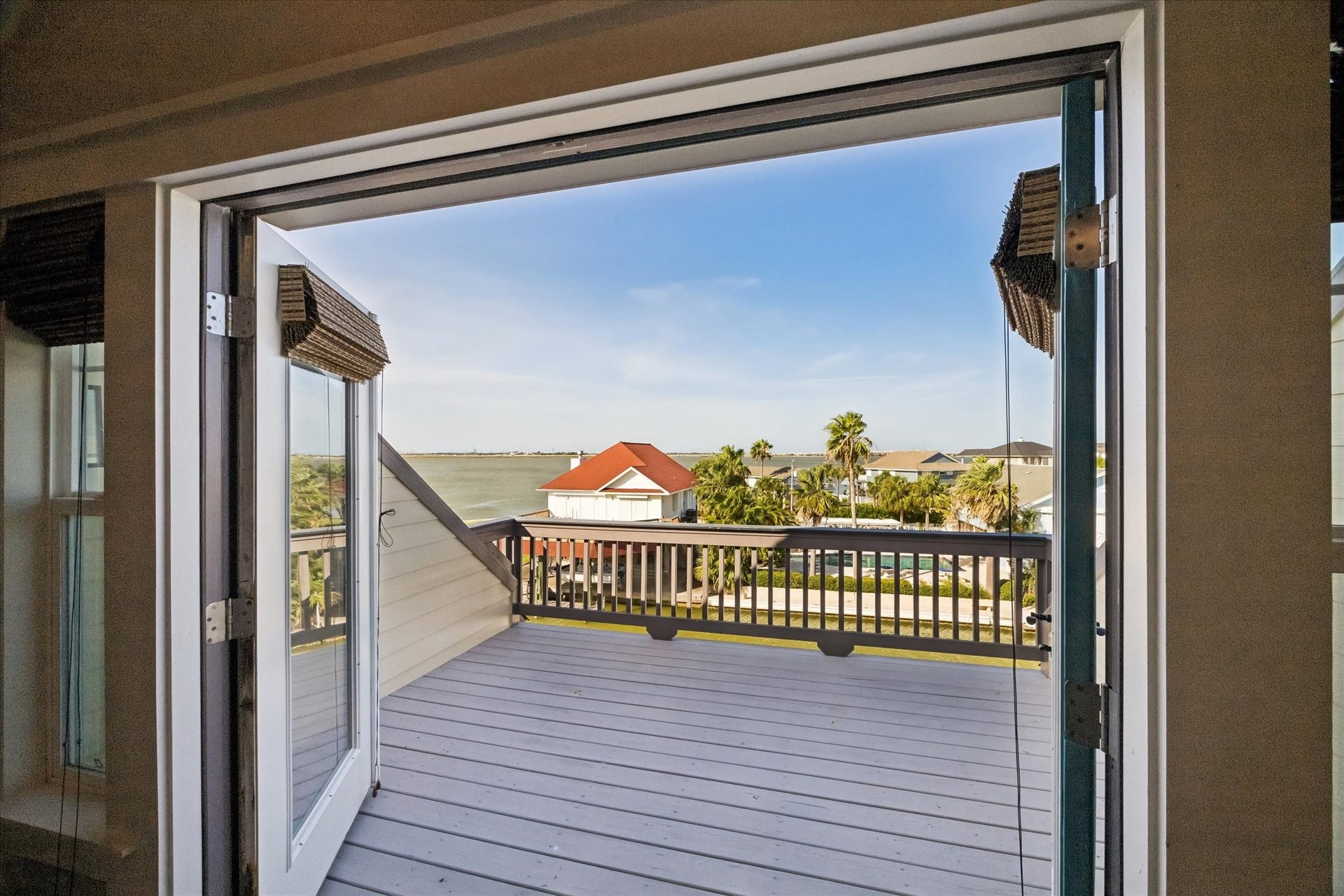1534 Windsong Way, Tiki Island, TX 77554 1534 Windsong Way, Tiki Island, TX 77554