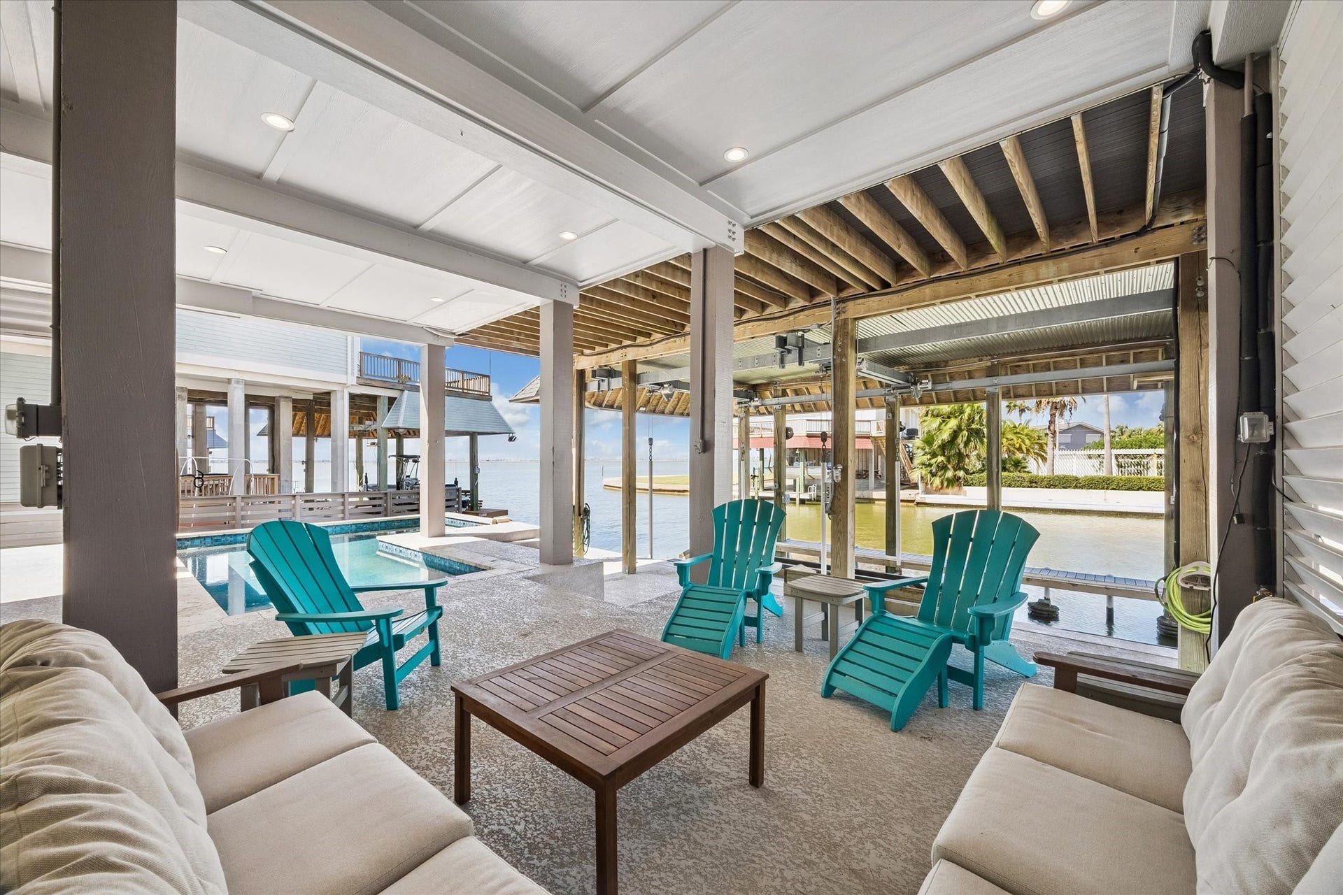 1534 Windsong Way, Tiki Island, TX 77554 1534 Windsong Way, Tiki Island, TX 77554