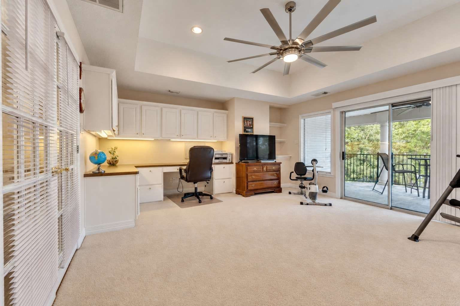 1018 The Cliffs Boulevard, Montgomery, TX 77356 1018 The Cliffs Boulevard, Montgomery, TX 77356