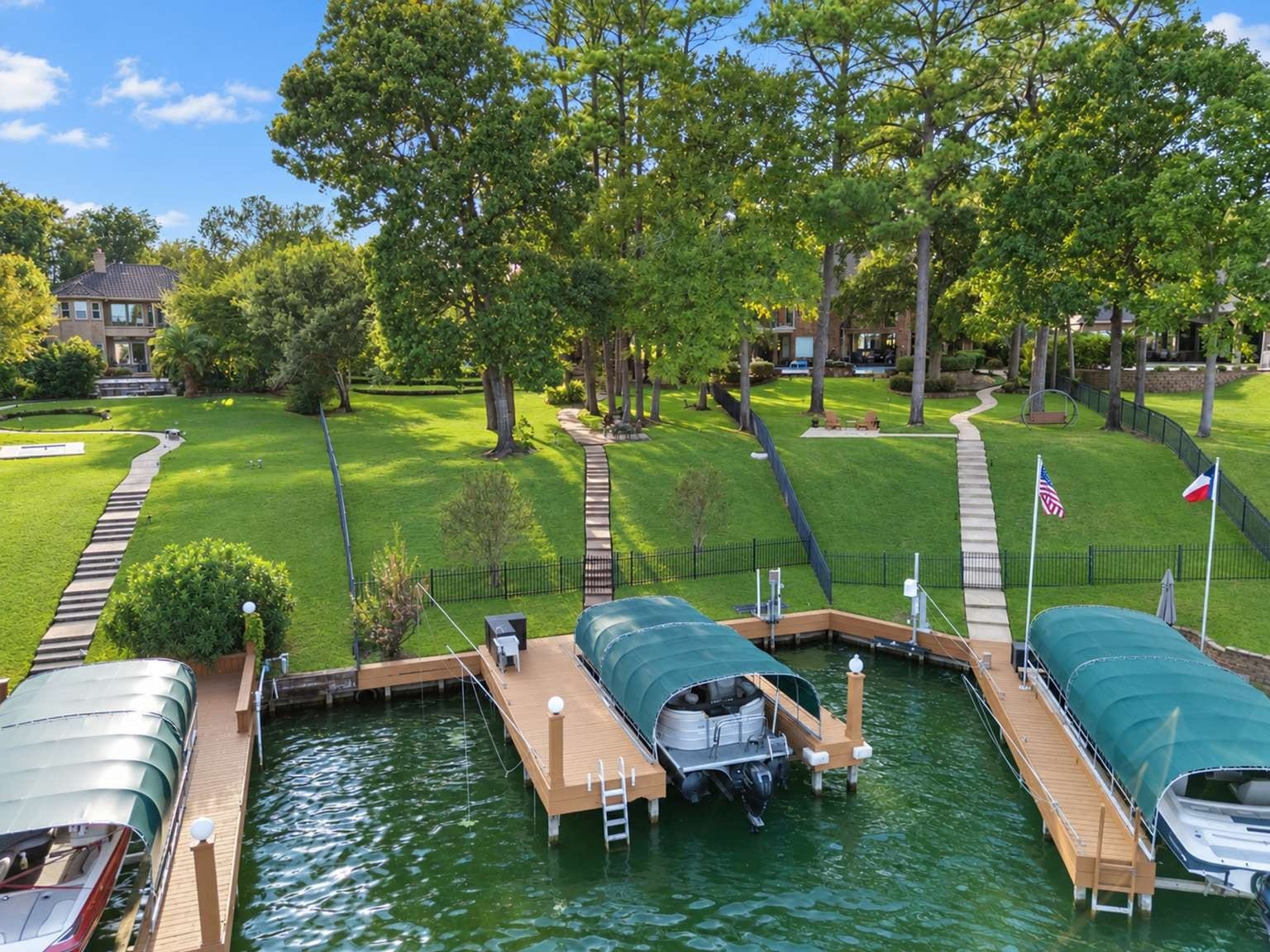 1018 The Cliffs Boulevard, Montgomery, TX 77356 1018 The Cliffs Boulevard, Montgomery, TX 77356