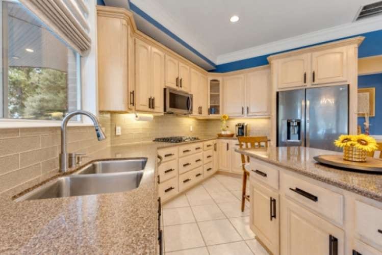 1018 The Cliffs Boulevard, Montgomery, TX 77356 1018 The Cliffs Boulevard, Montgomery, TX 77356