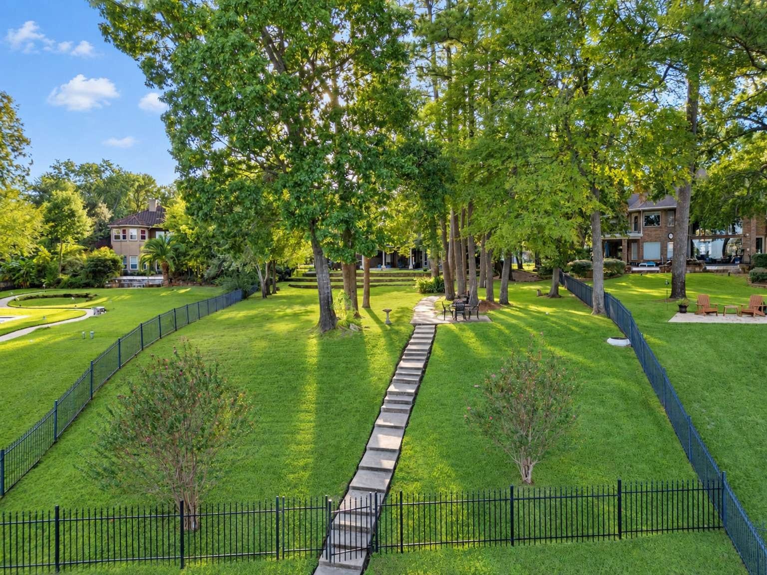 1018 The Cliffs Boulevard, Montgomery, TX 77356 1018 The Cliffs Boulevard, Montgomery, TX 77356