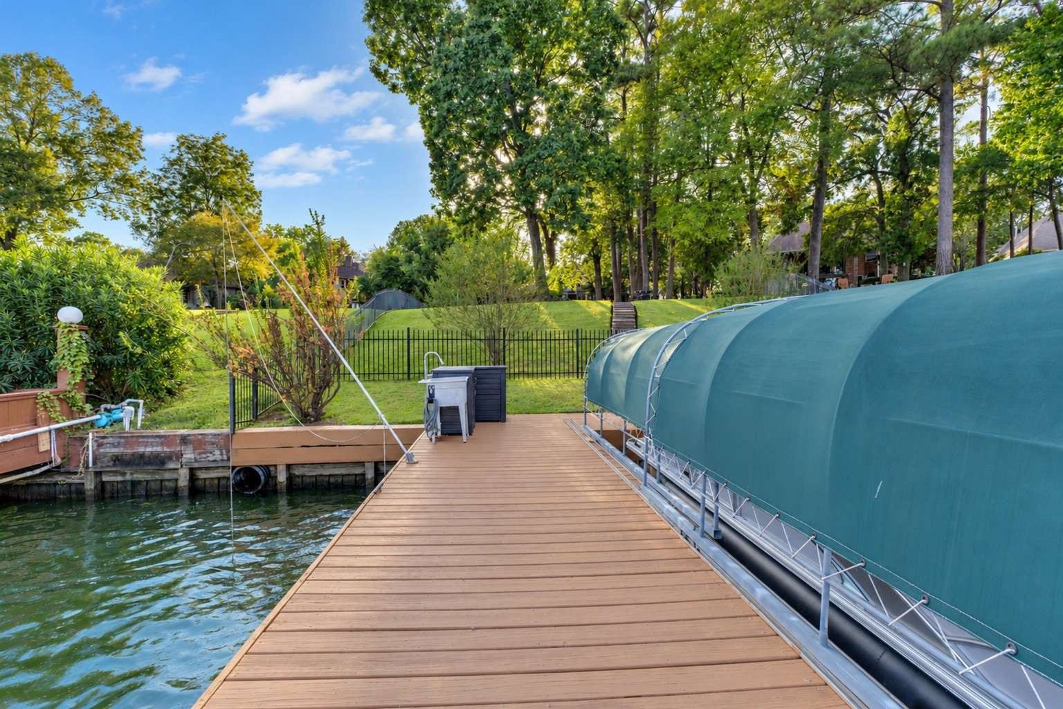 1018 The Cliffs Boulevard, Montgomery, TX 77356 1018 The Cliffs Boulevard, Montgomery, TX 77356