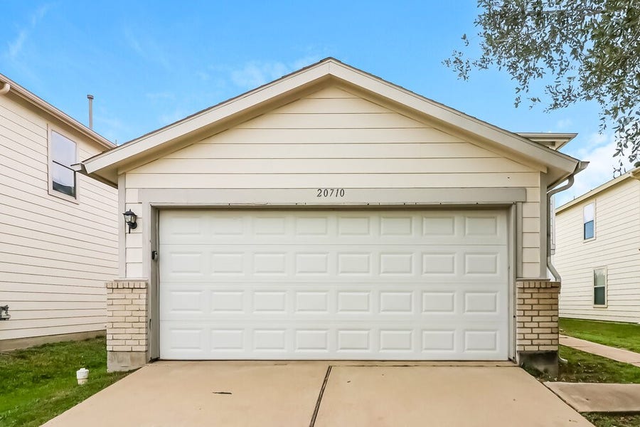 Property photo for 20710 Tayman Oaks Drive, Cypress, TX