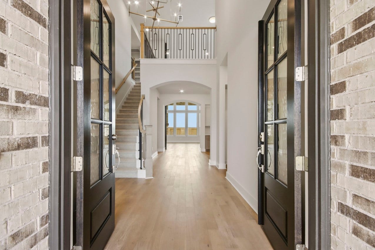 307 Barbet Court, Montgomery, TX 77316 Entry