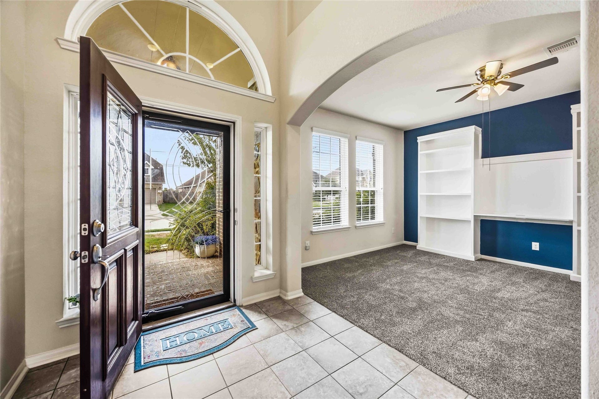 366 Lake Line Drive, Alvin, TX 77511