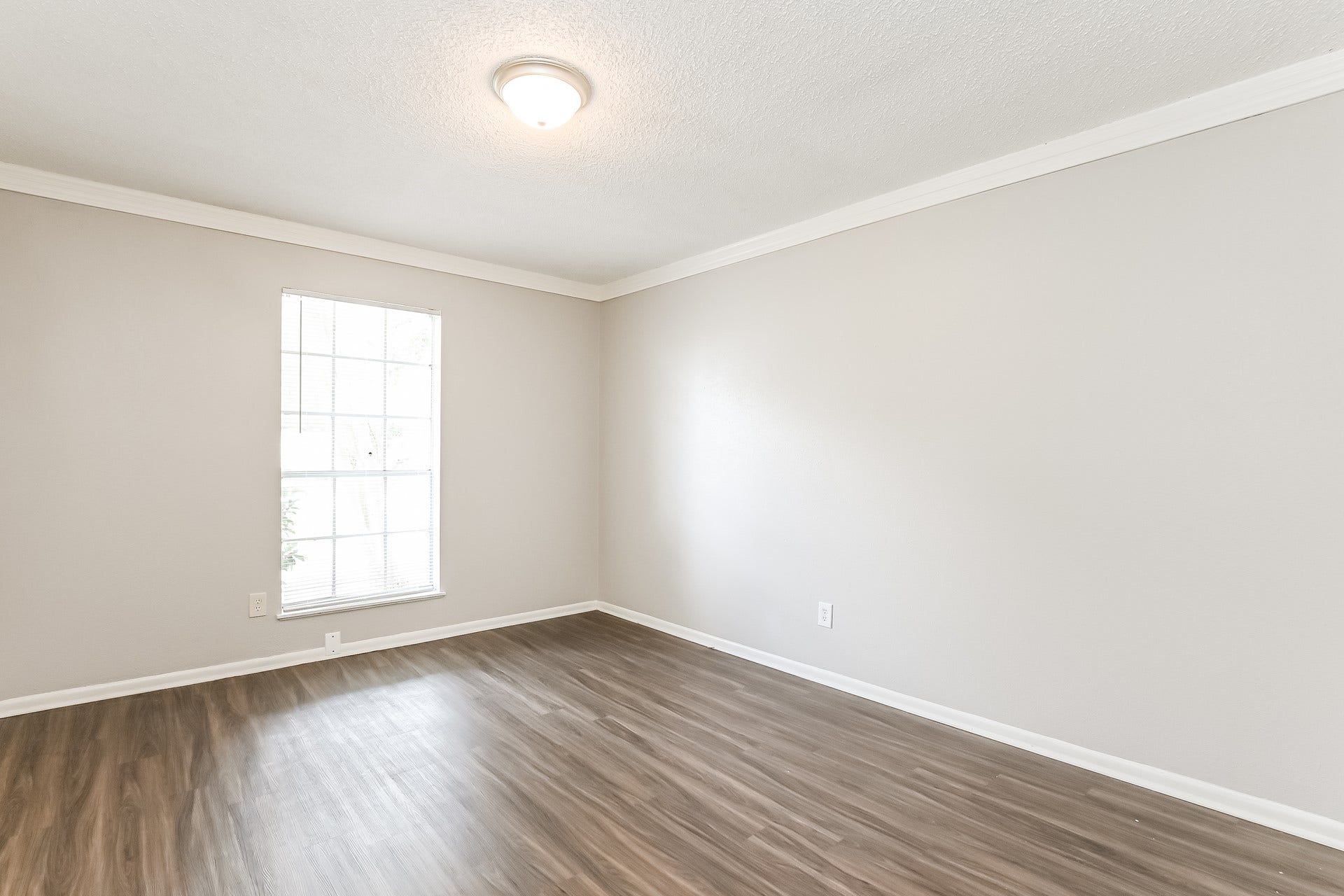 2811 26th Street, Dickinson, TX 77539 2811 26th Street, Dickinson, TX 77539