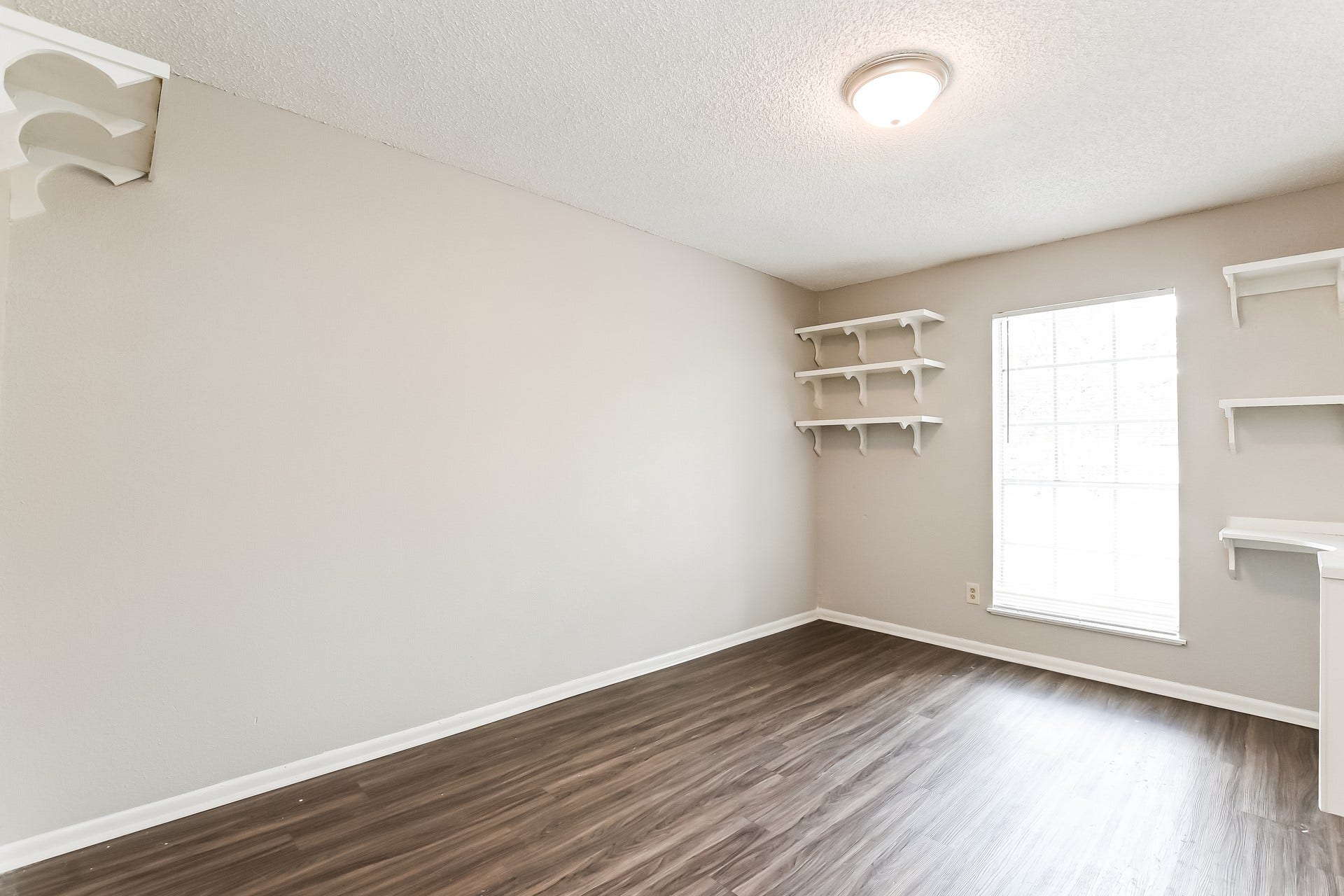 2811 26th Street, Dickinson, TX 77539 2811 26th Street, Dickinson, TX 77539