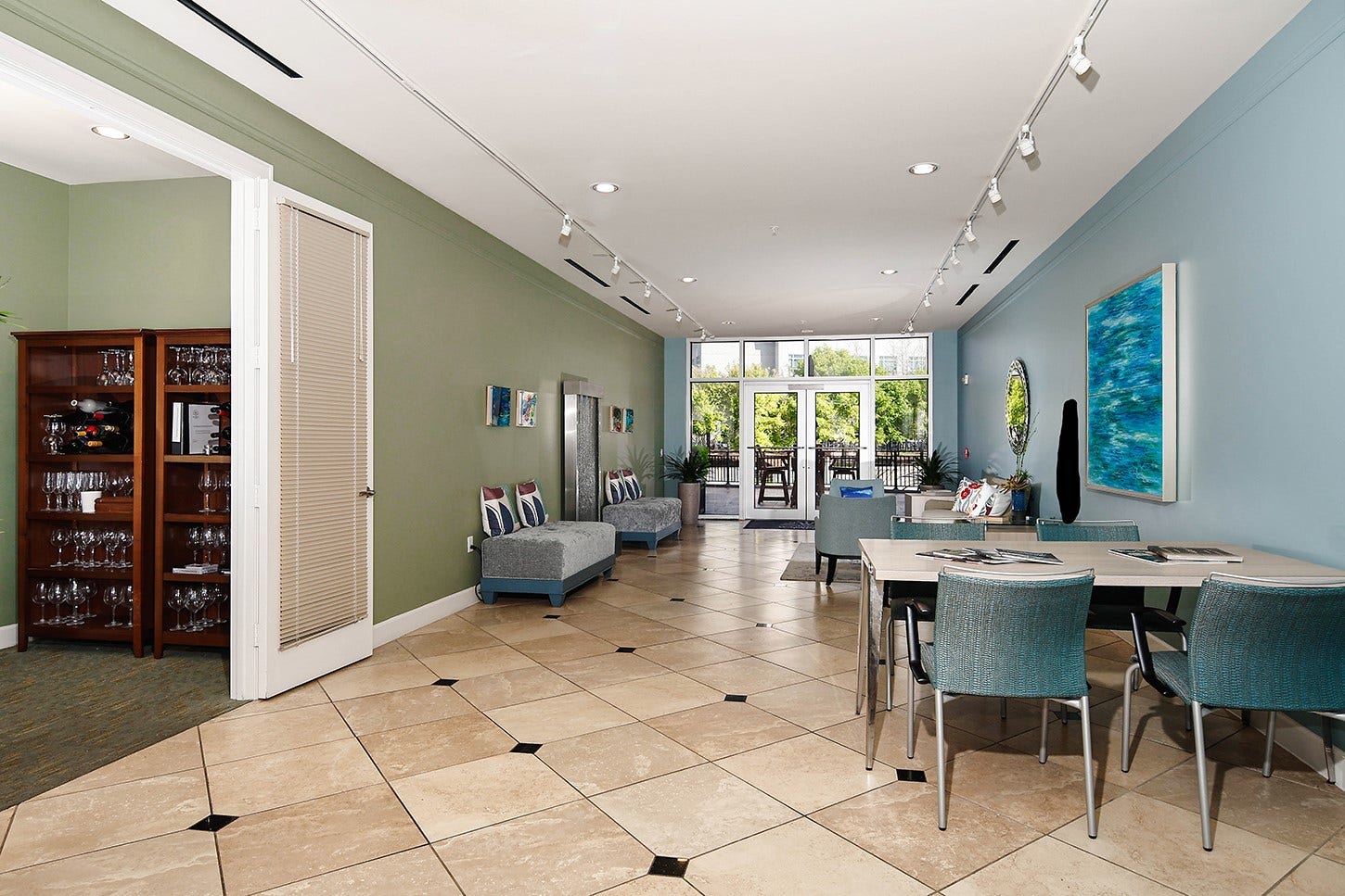 3 Waterway Court, #4E, The Woodlands, TX 77380 3 Waterway Court, #4E, The Woodlands, TX 77380