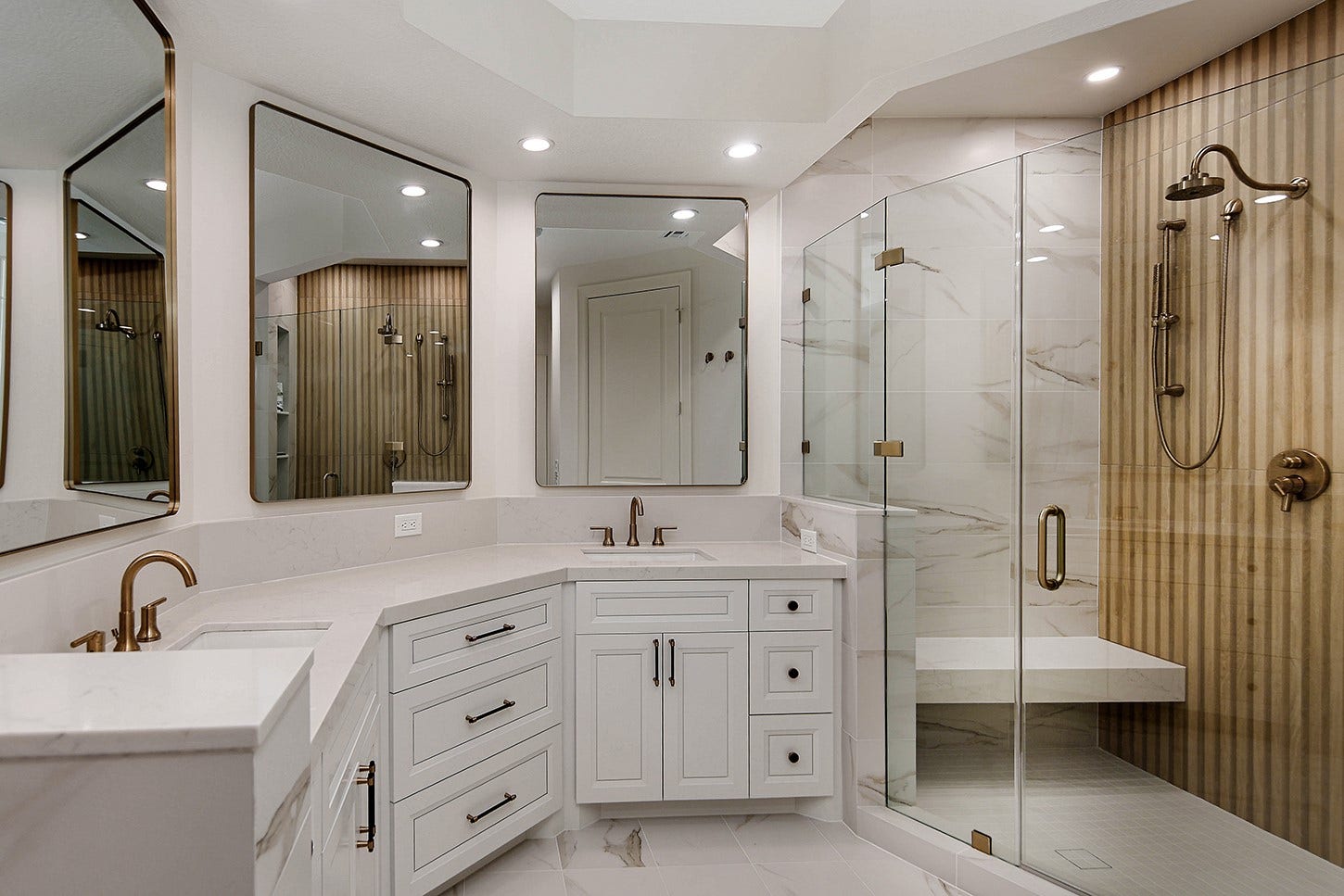3 Waterway Court, #4E, The Woodlands, TX 77380 3 Waterway Court, #4E, The Woodlands, TX 77380
