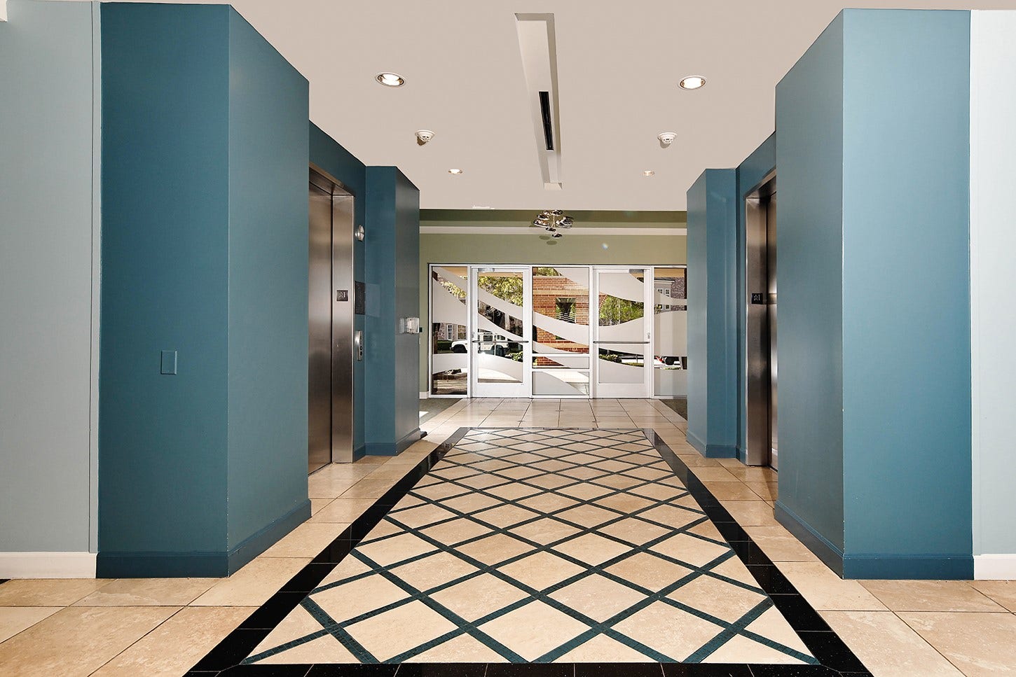 3 Waterway Court, #4E, The Woodlands, TX 77380 3 Waterway Court, #4E, The Woodlands, TX 77380