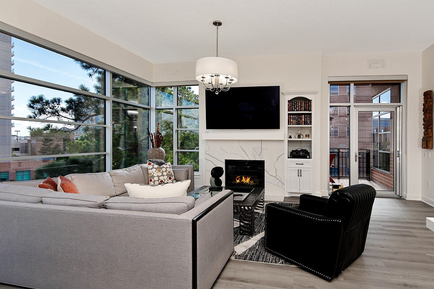3 Waterway Court, #4E, The Woodlands, TX 77380 3 Waterway Court, #4E, The Woodlands, TX 77380