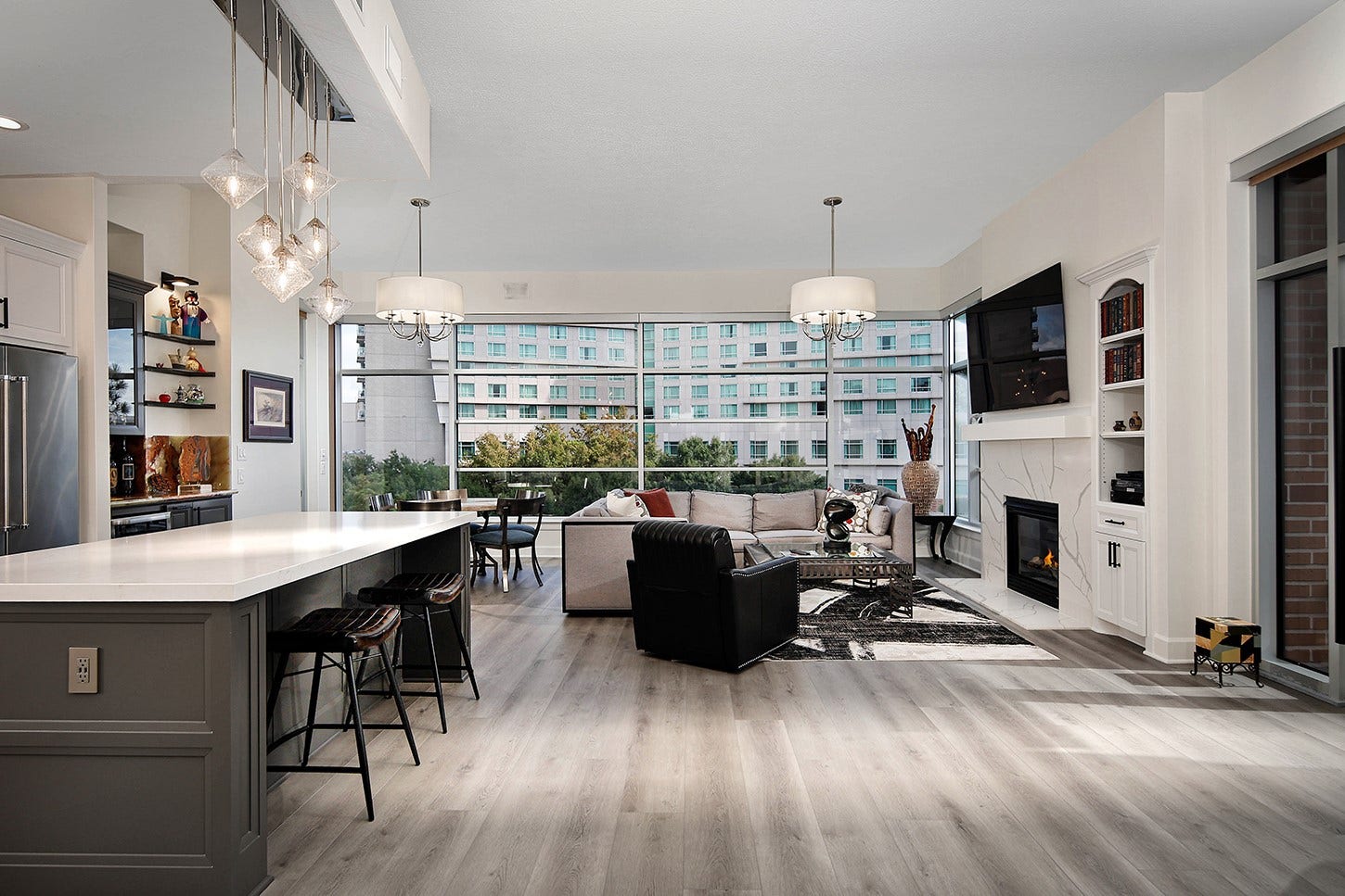 3 Waterway Court, #4E, The Woodlands, TX 77380 3 Waterway Court, #4E, The Woodlands, TX 77380