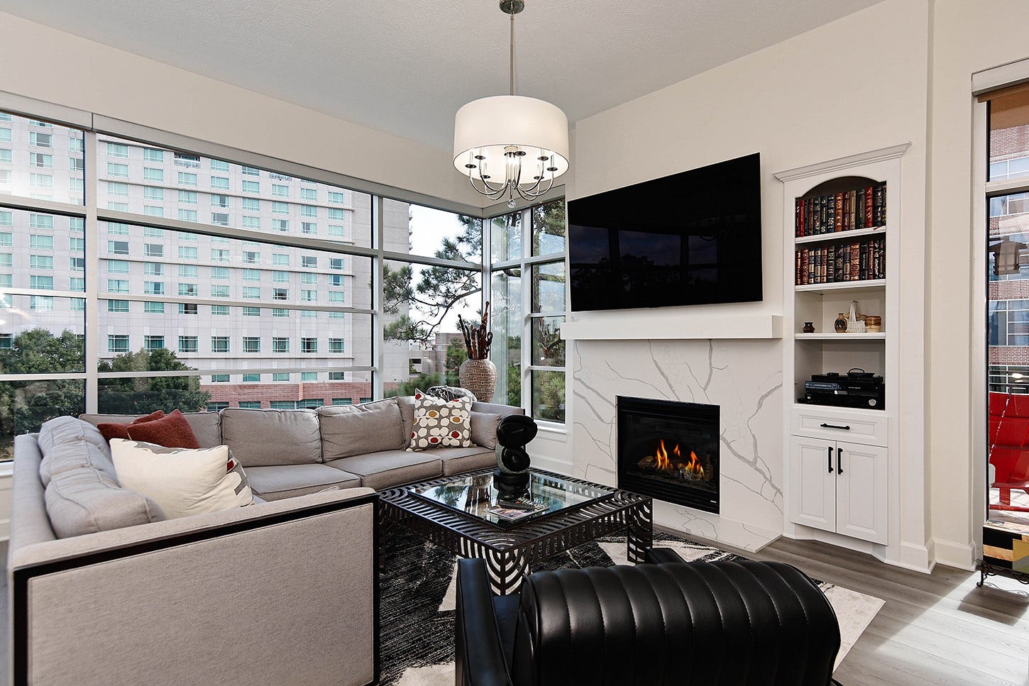 3 Waterway Court, #4E, The Woodlands, TX 77380 3 Waterway Court, #4E, The Woodlands, TX 77380