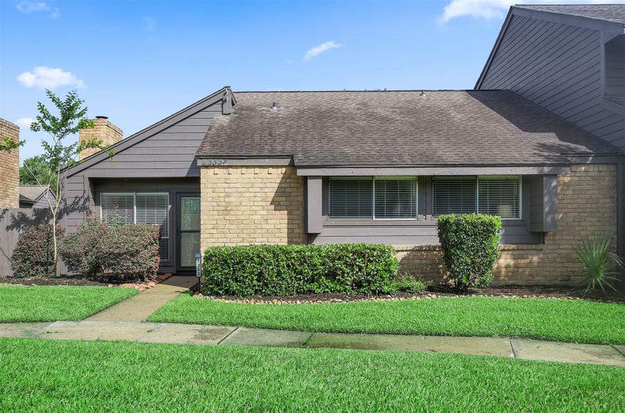 Property photo for 2333 Broadlawn Drive, Houston, TX