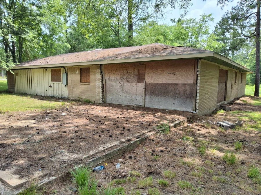 Property photo for 911 Shore Shadow Drive, Houston, TX
