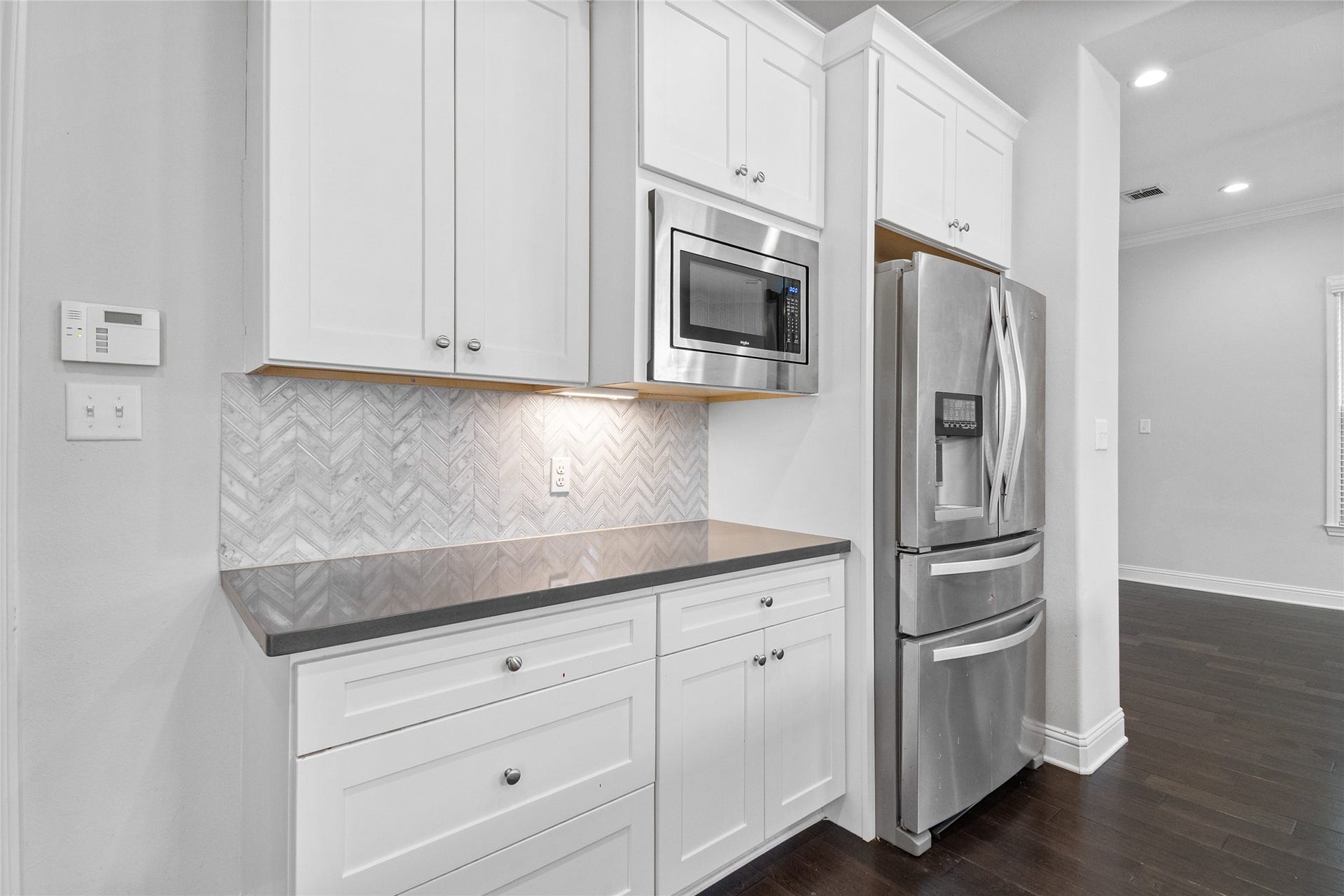 7705 Shannon Drive, Houston, TX 77055