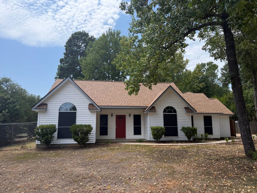 Property photo for 12711 Woodcreek Drive, Willis, TX