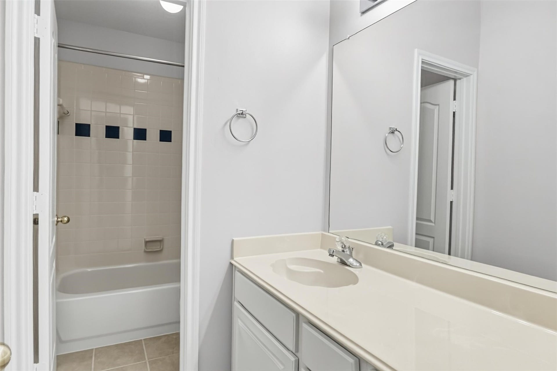 9702 Caritas Circle, Houston, TX 77065