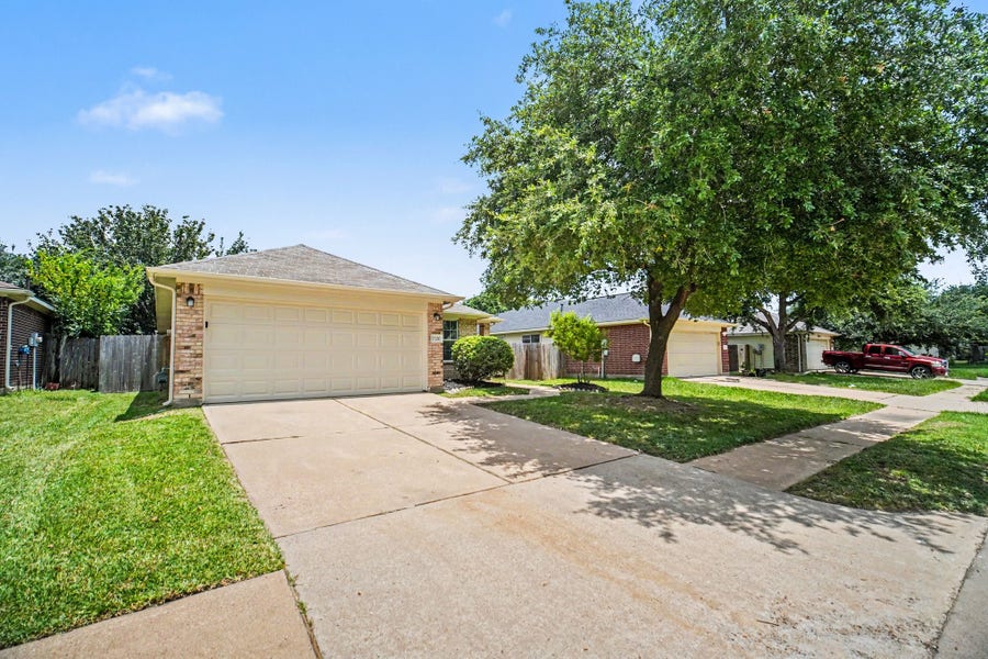 Property photo for 17210 Morning Blossom Place, Houston, TX