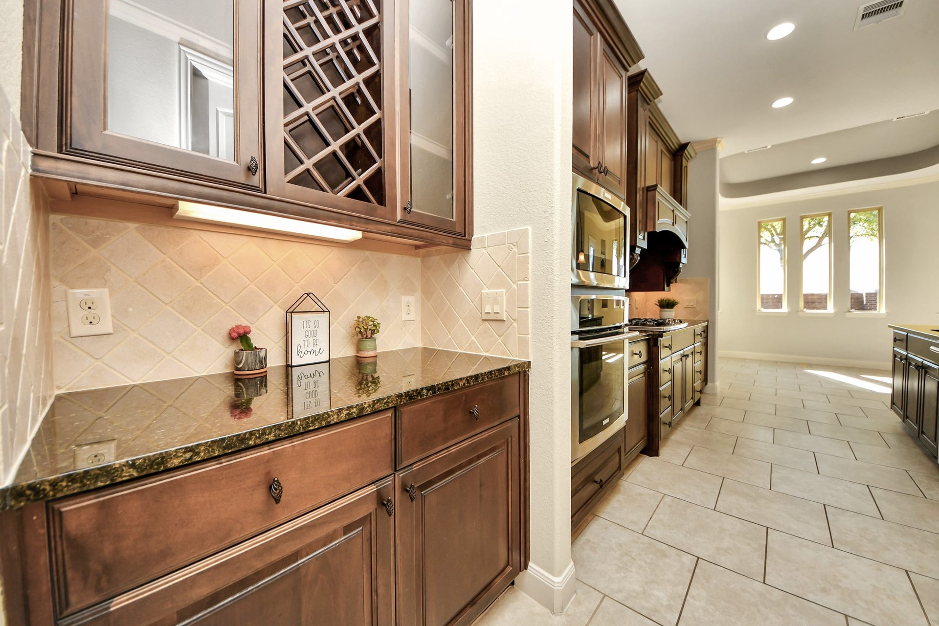17307 Pentland Court, Richmond, TX 77407 The butlers pantry adds convenience and ease, making entertaining effortless.