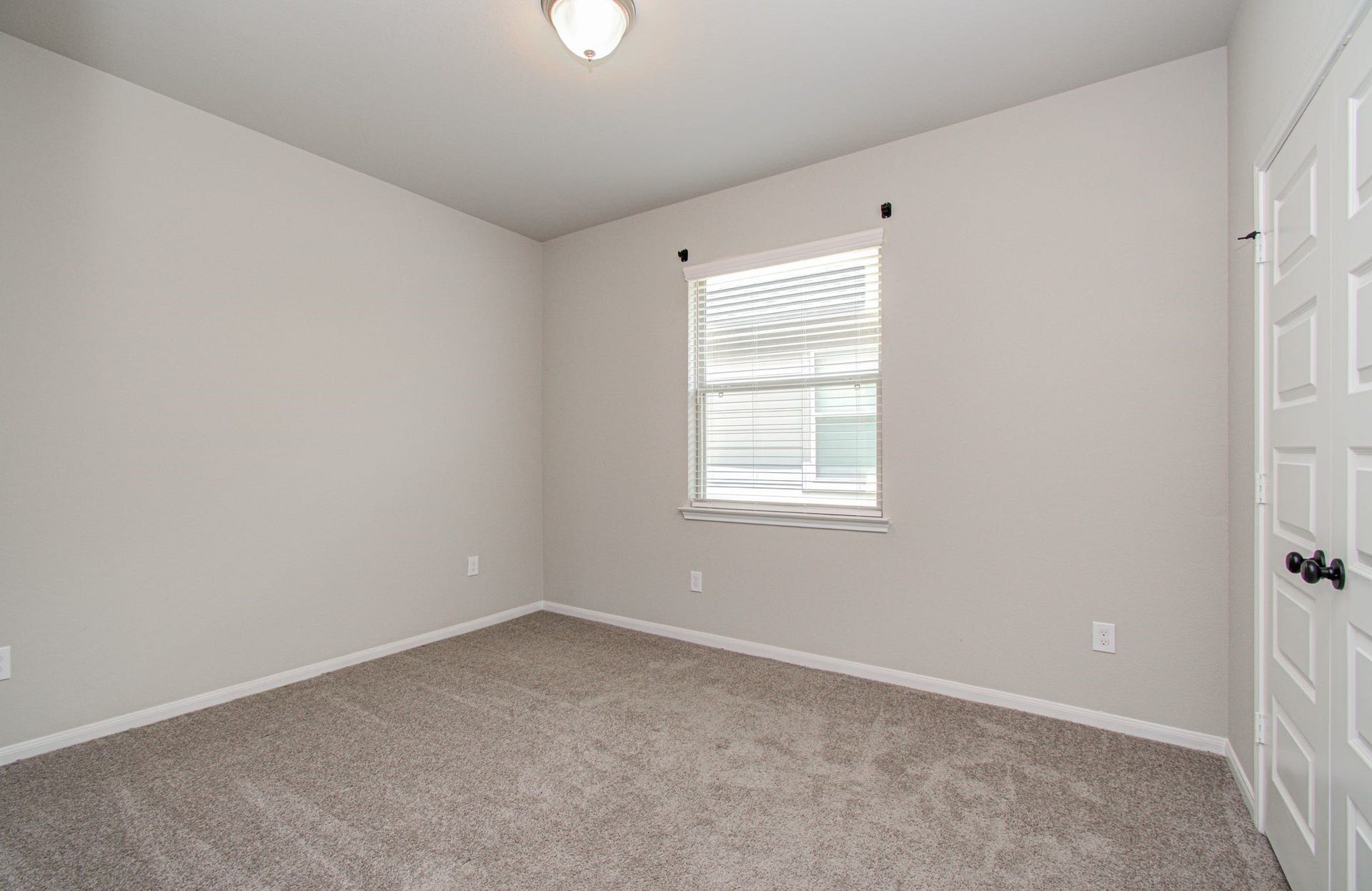 Spacious bedroom 3