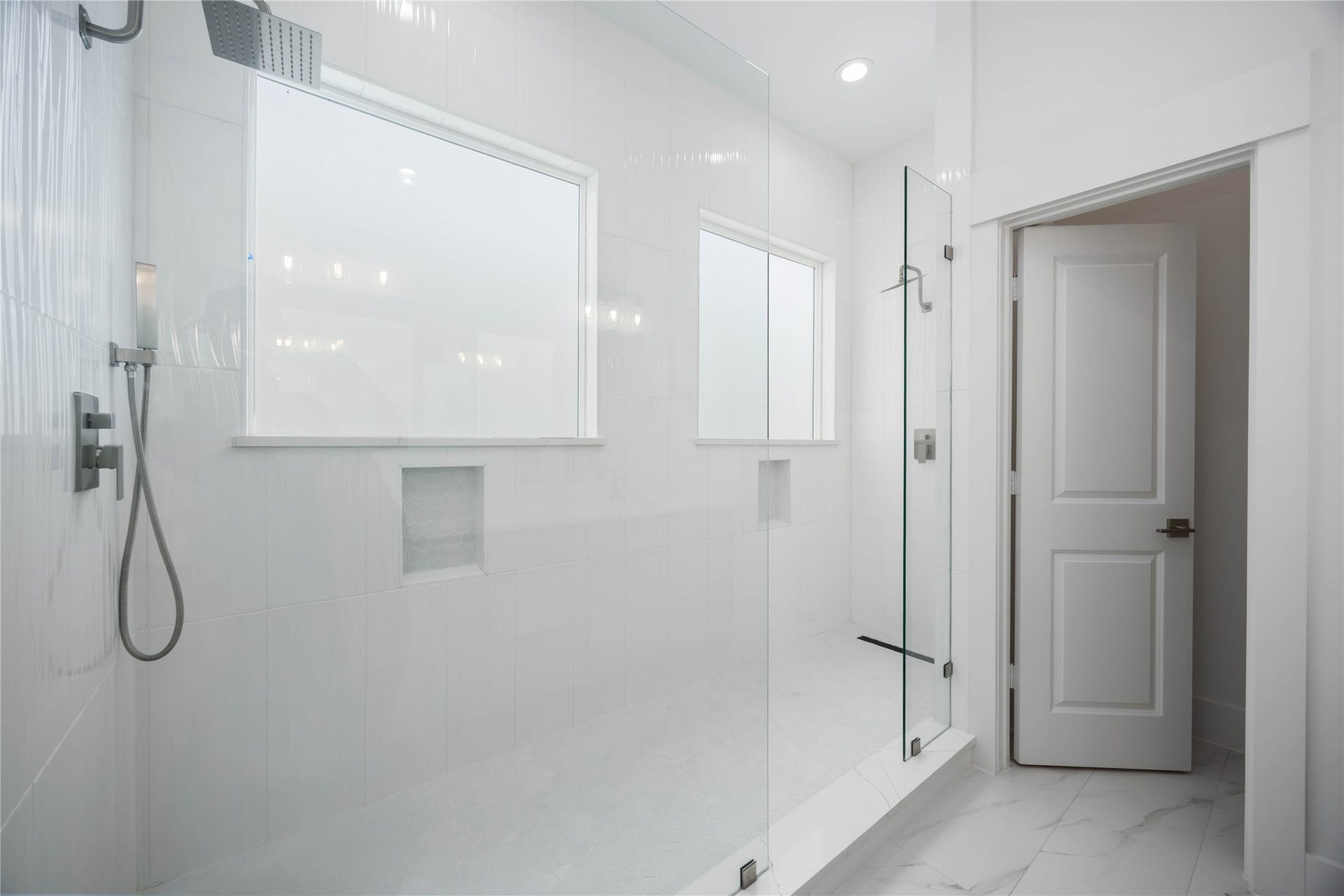 1947 Knoll Square Drive, Houston, TX 77080 1947 Knoll Square Drive, Houston, TX 77080