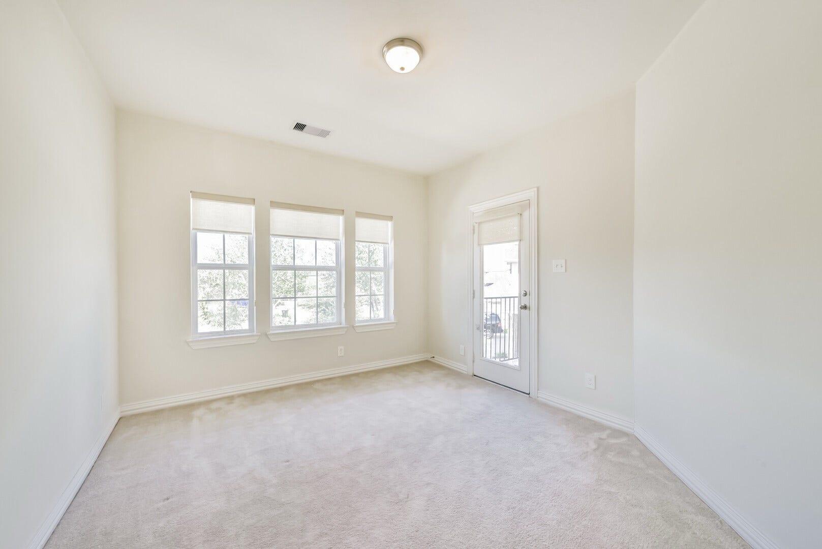 9939 Clear Diamond Drive, Rosharon, TX 77583 9939 Clear Diamond Drive, Rosharon, TX 77583