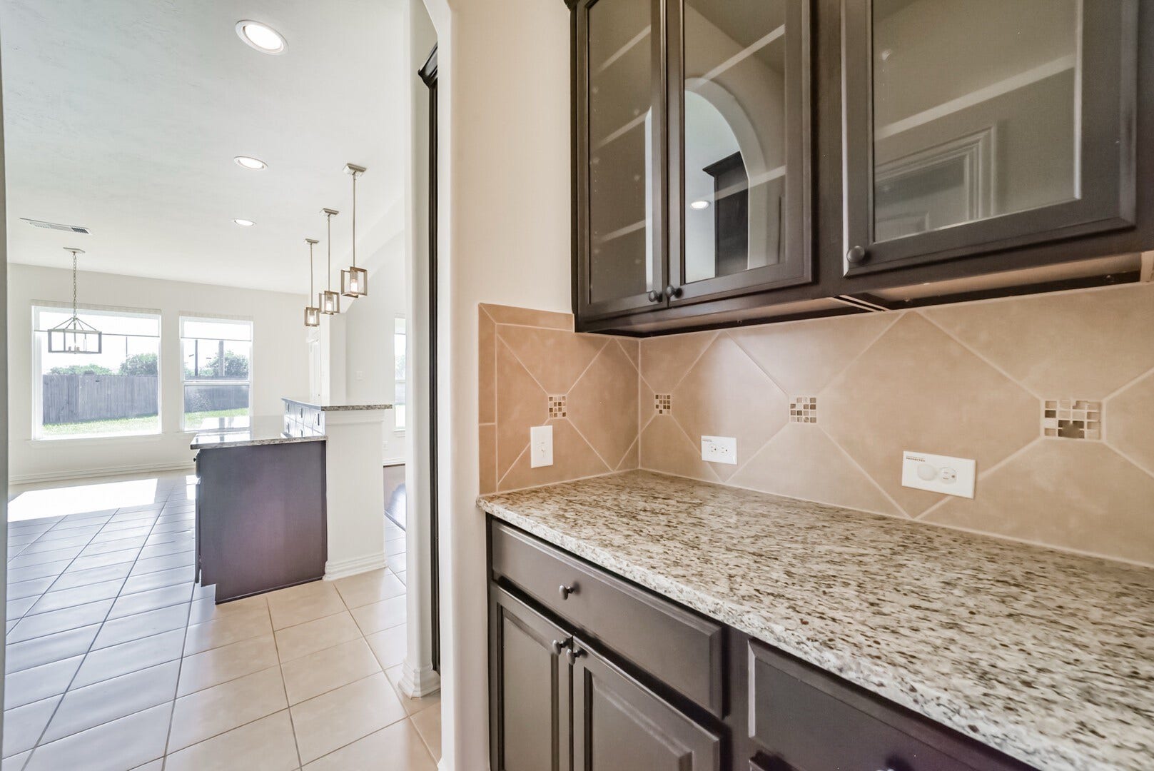 9939 Clear Diamond Drive, Rosharon, TX 77583 9939 Clear Diamond Drive, Rosharon, TX 77583