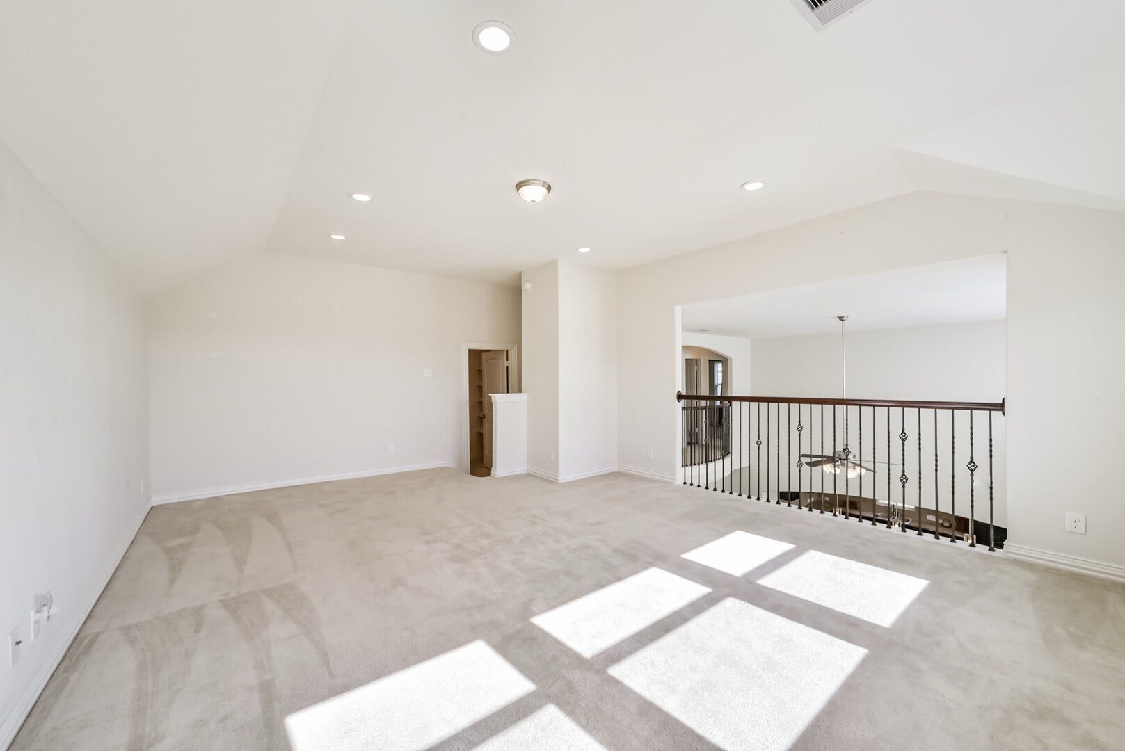 9939 Clear Diamond Drive, Rosharon, TX 77583 9939 Clear Diamond Drive, Rosharon, TX 77583