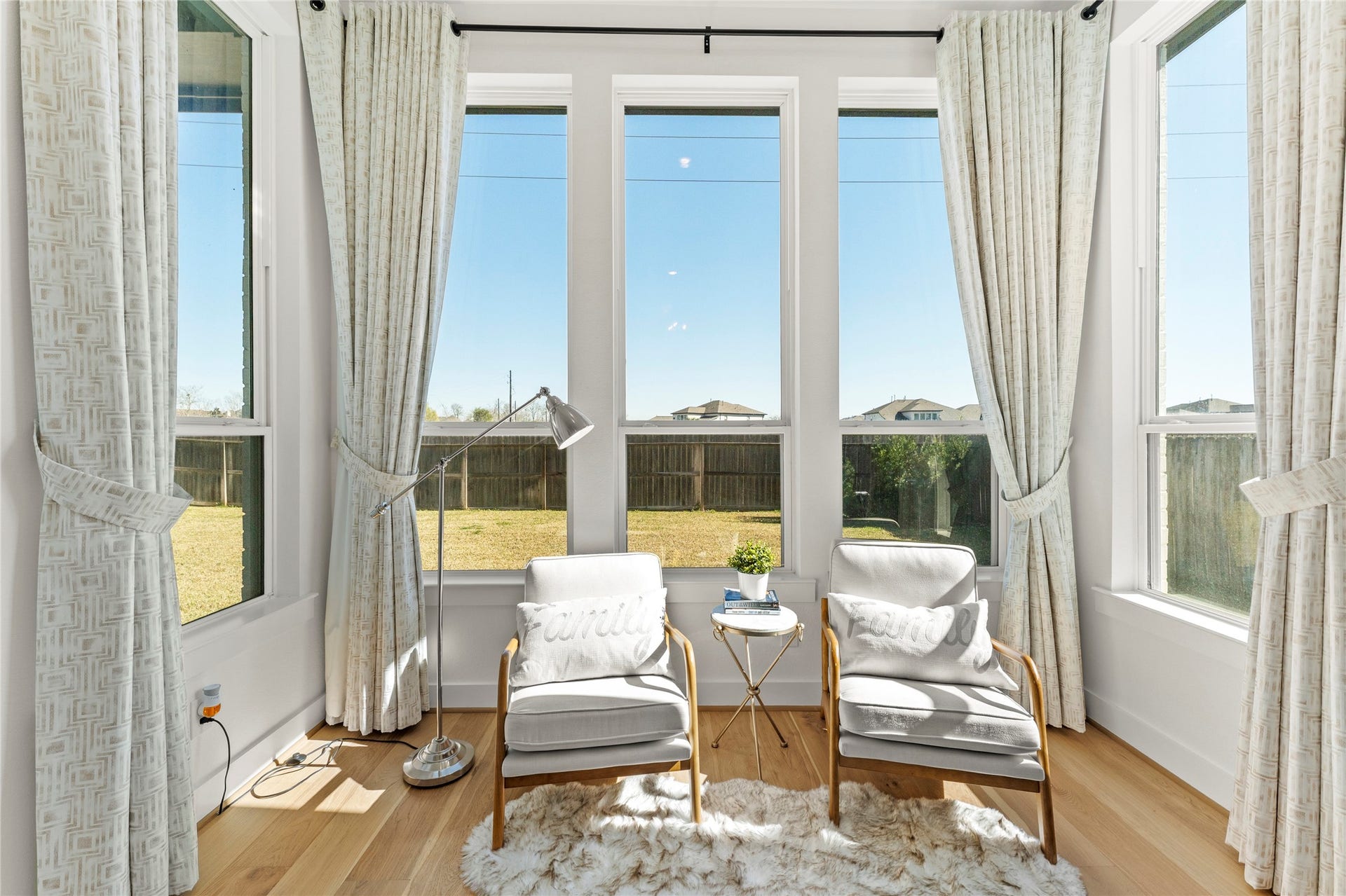 1934 Pleasant Grove Drive, Missouri City, TX 77459 The huge windows create a serene atmosphere, making it the ultimate sanctuary to unwind at the end of the day.