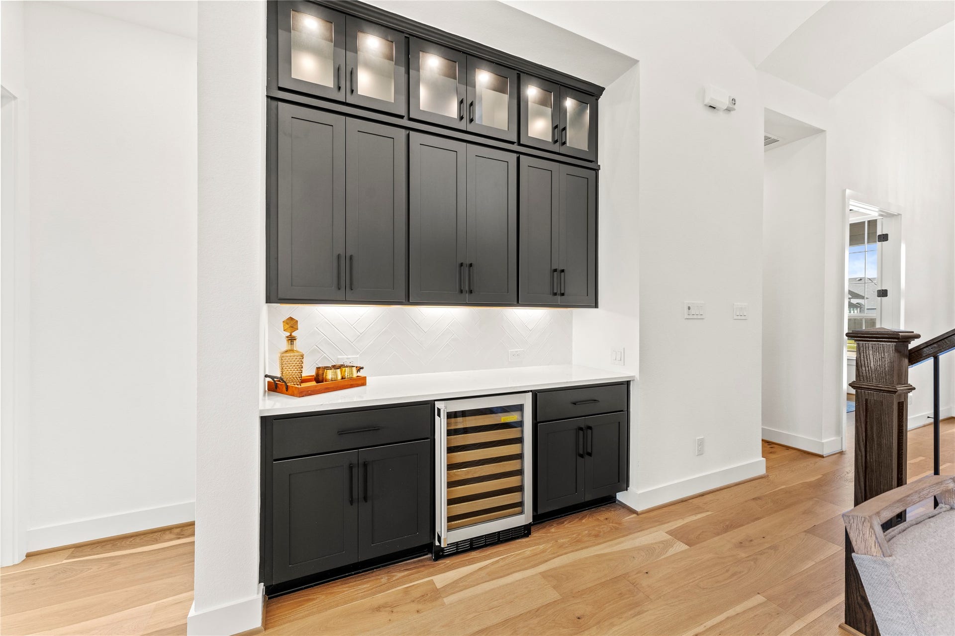 1934 Pleasant Grove Drive, Missouri City, TX 77459 Youll love the sophisticated dry bar nearby, making it the ideal spot for serving guests during holiday gatherings or dinner parties.