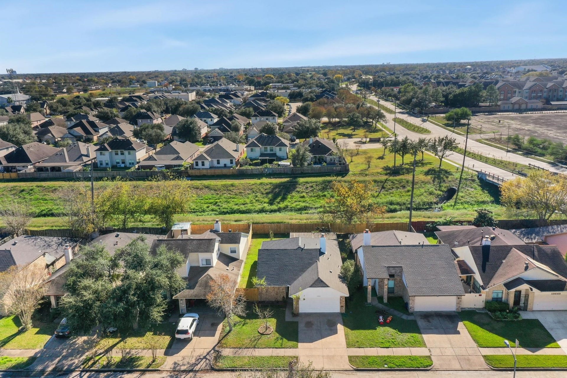 13535 Bonilla Lane, Houston, TX 77083 13535 Bonilla Lane, Houston, TX 77083