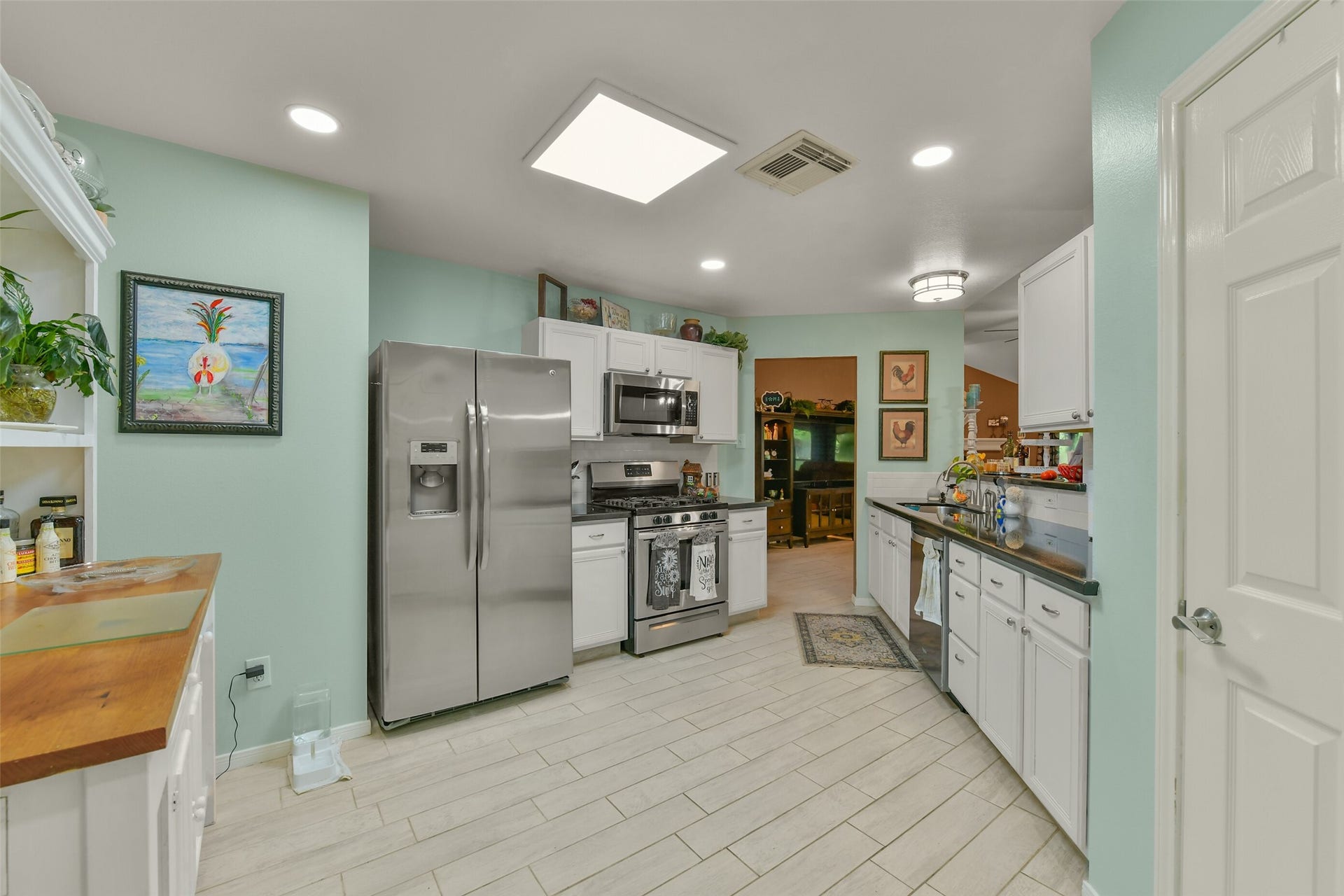 203 Green Isle Avenue, Dickinson, TX 77539 203 Green Isle Avenue, Dickinson, TX 77539