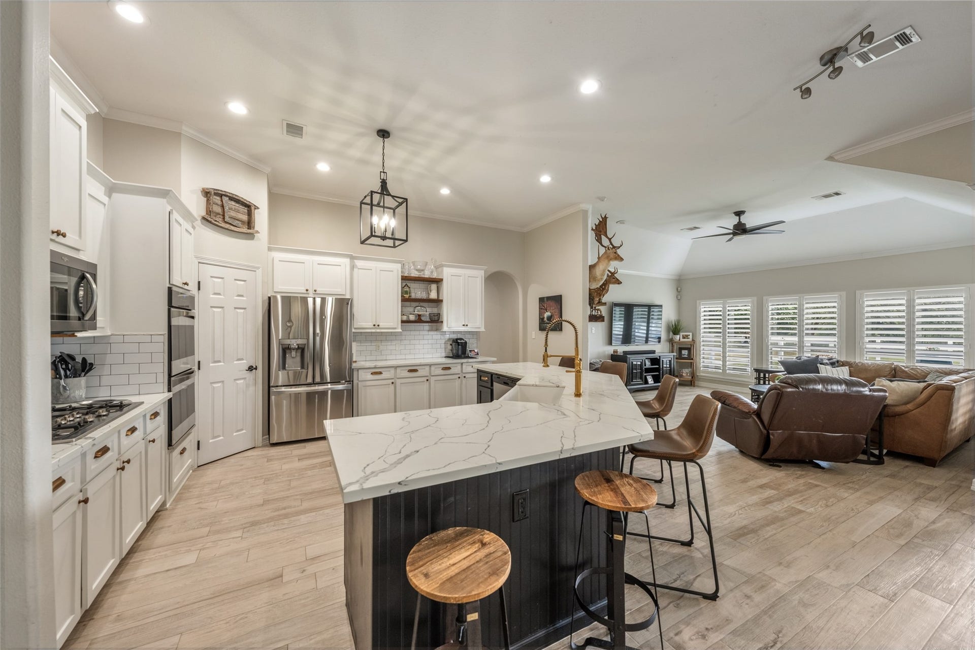 8775 Grand Lake Estates Drive, #77316, Montgomery, TX 77316 Updated Kitchen