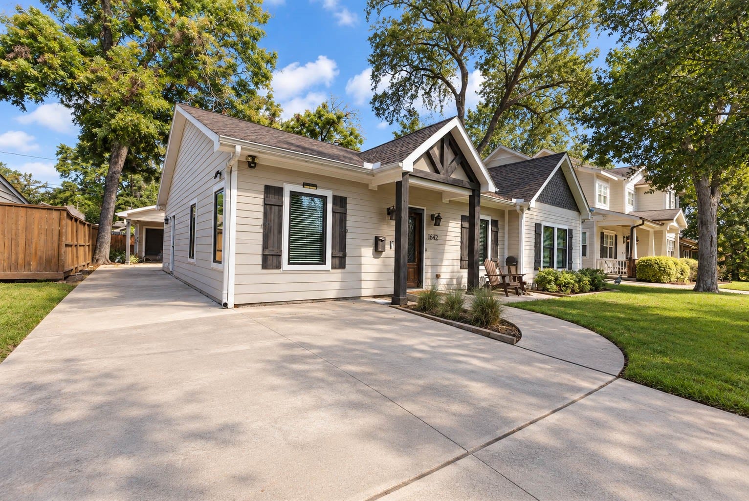 1642 Chippendale Road, Houston, TX 77018 1642 Chippendale Road, Houston, TX 77018