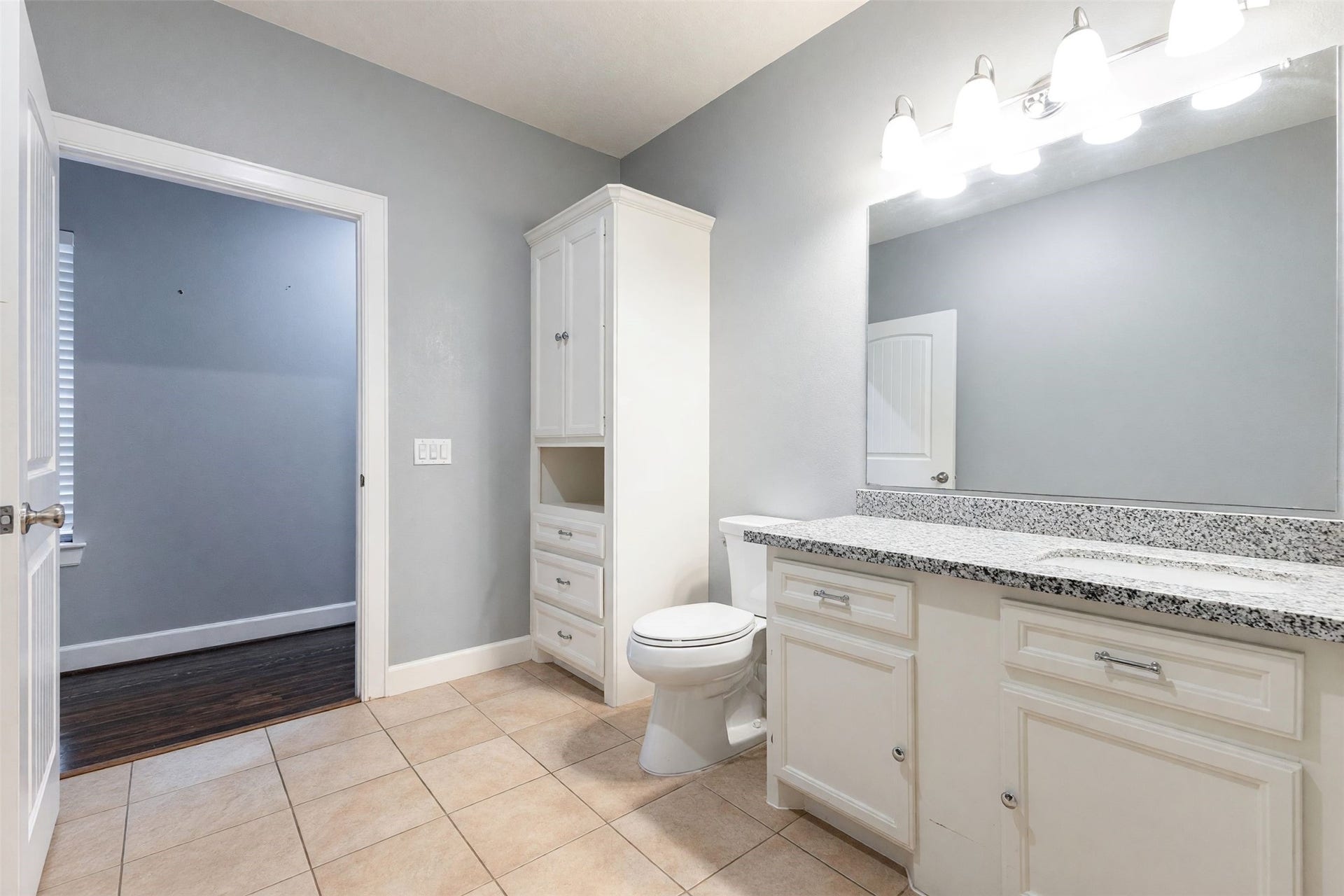 1642 Chippendale Road, Houston, TX 77018 1642 Chippendale Road, Houston, TX 77018