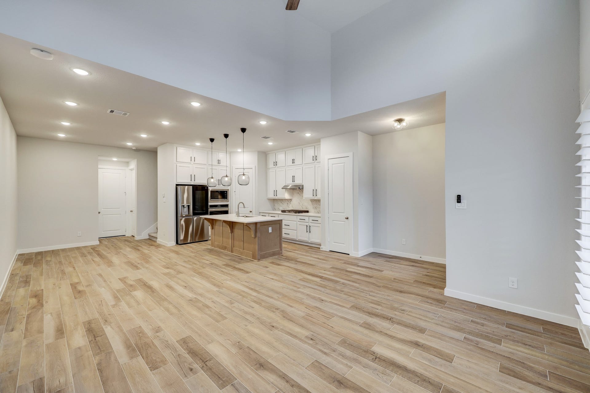 16650 Texas Hill Country Road, Cypress, TX 77433