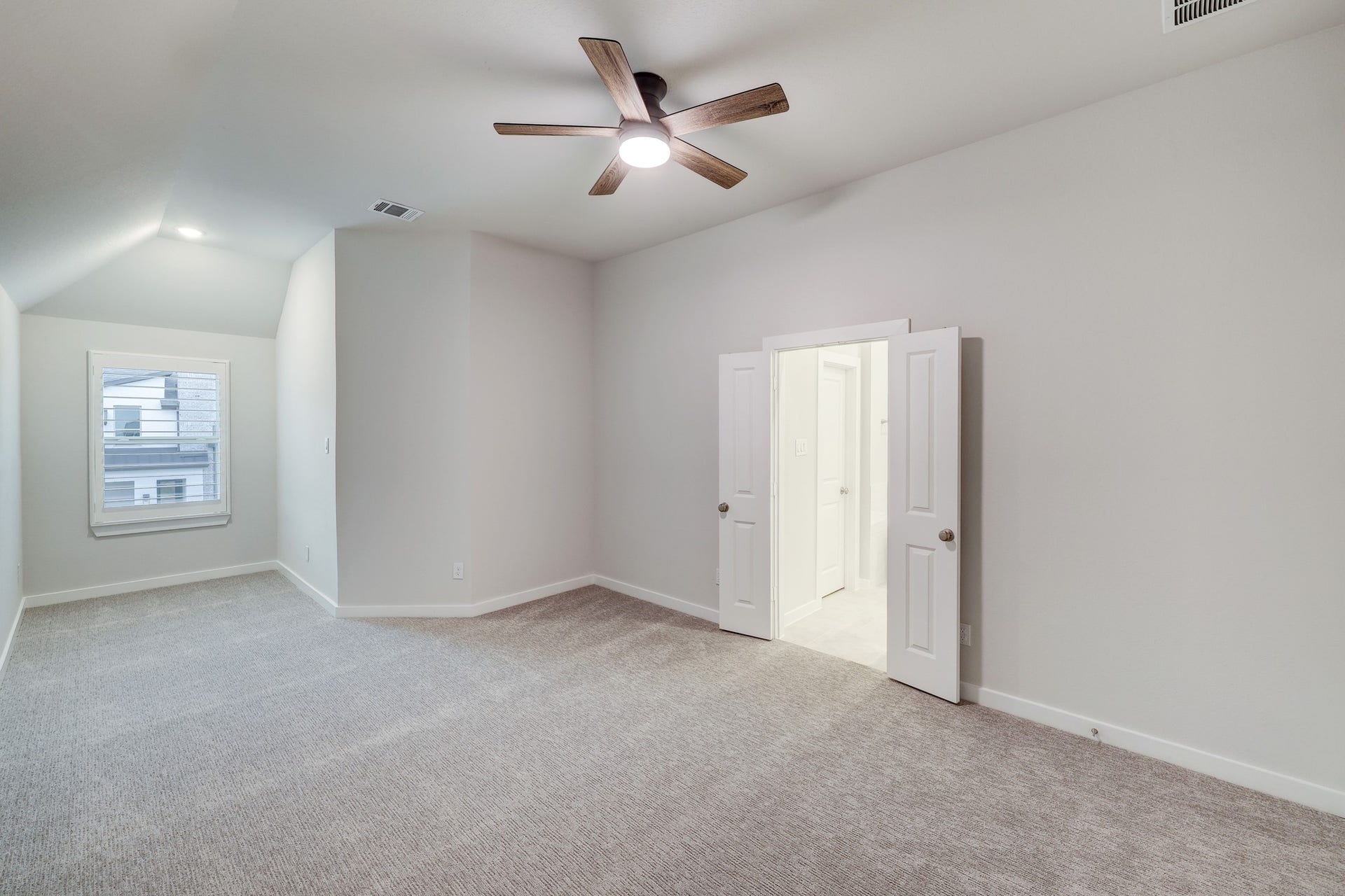 16650 Texas Hill Country Road, Cypress, TX 77433