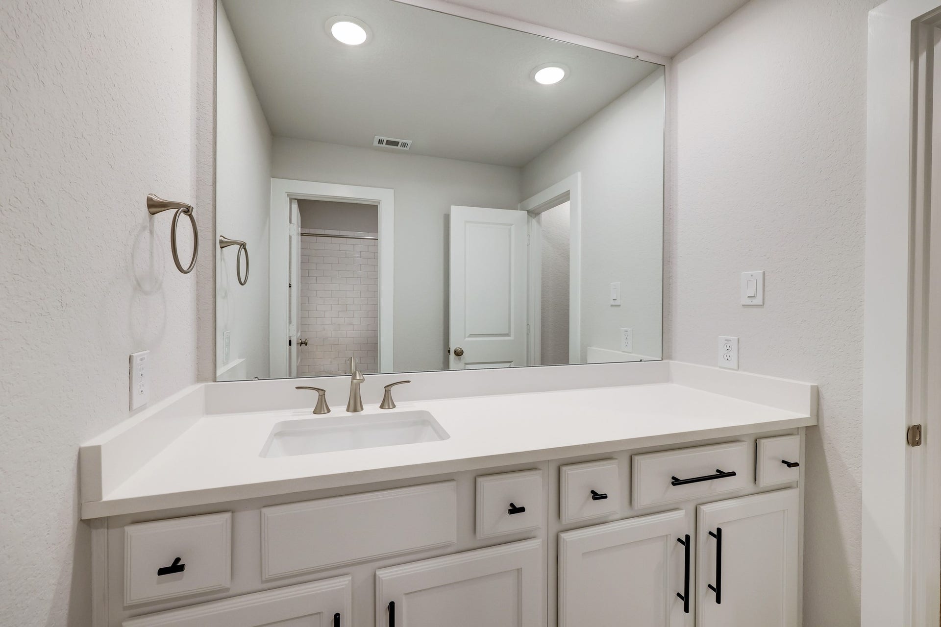 16650 Texas Hill Country Road, Cypress, TX 77433