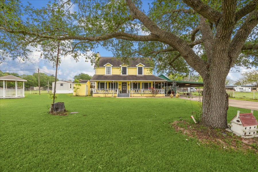 Property photo for 803 Hennesey Drive, Richmond, TX
