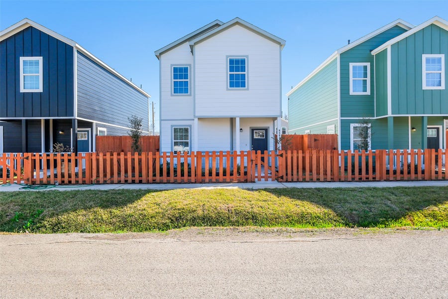 Property photo for 6407 Paris Street, Houston, TX