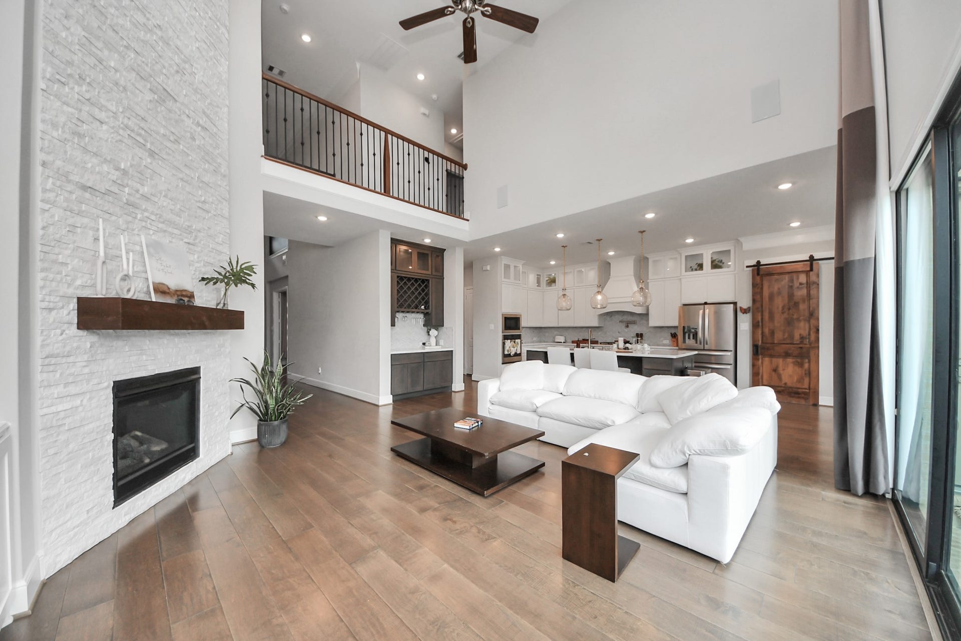 10611 Sawmill Park Drive, Missouri City, TX 77459 10611 Sawmill Park Drive, Missouri City, TX 77459
