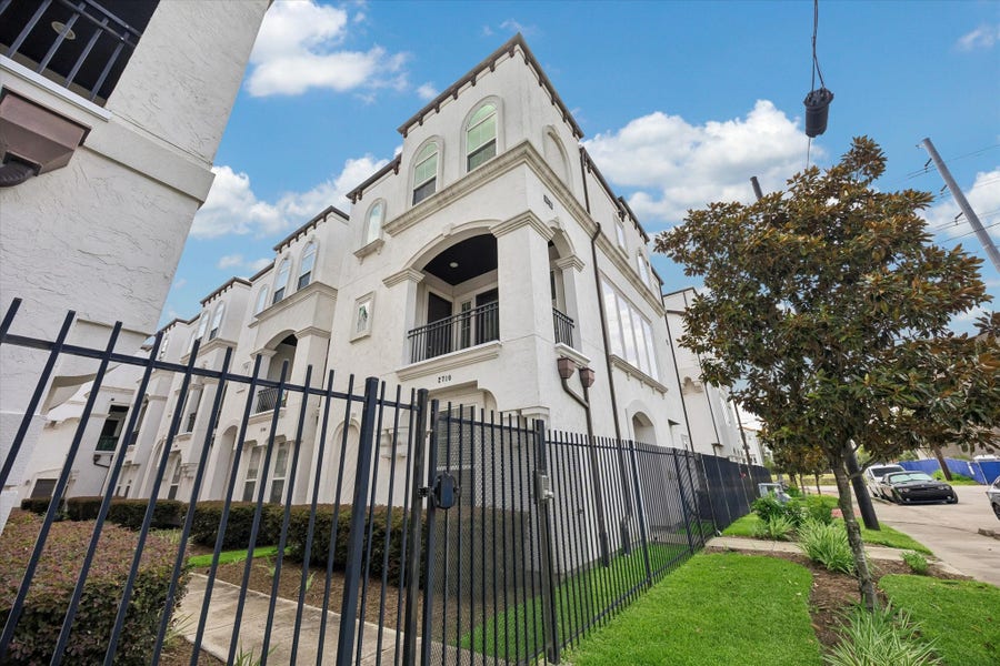 Property photo for 2710 Freund Street, Houston, TX