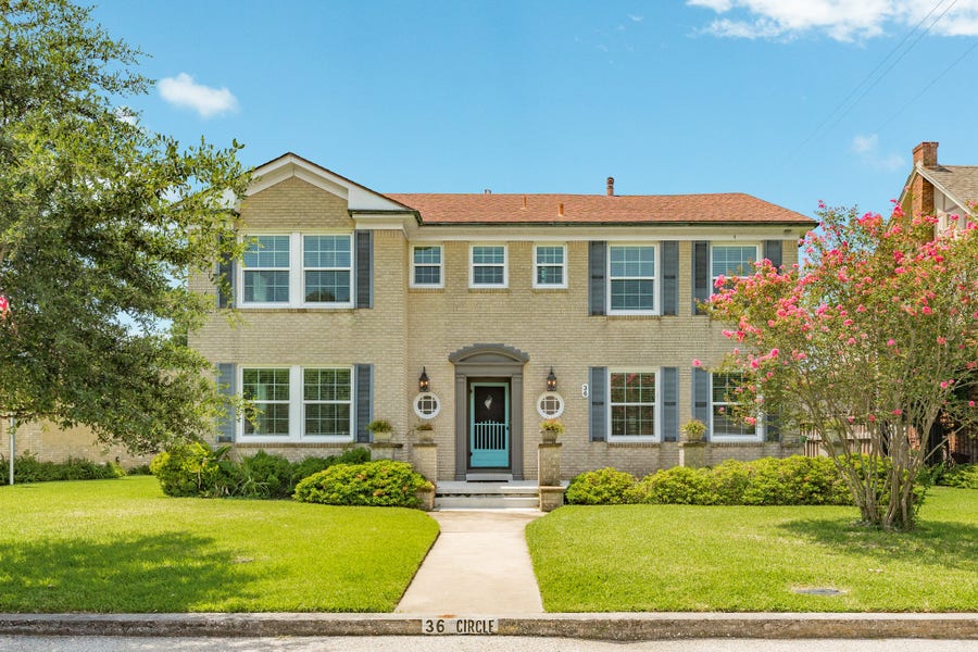 Property photo for 36 Cedar Lawn Circle, Galveston, TX
