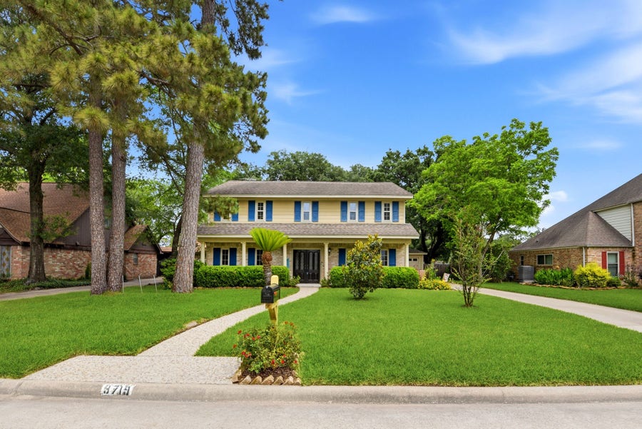Property photo for 3719 Cypress Hill Drive, Spring, TX