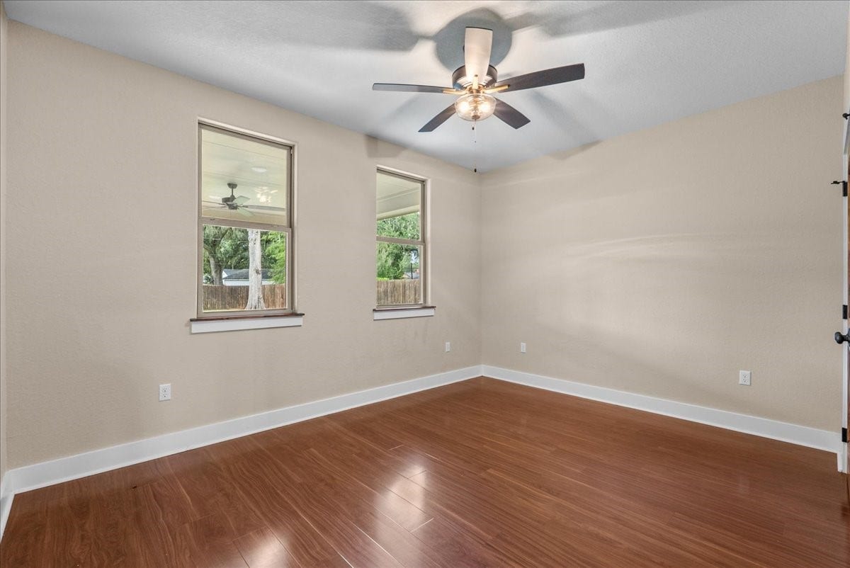 103 Begonia, Lake Jackson, TX 77566 Bedroom #2